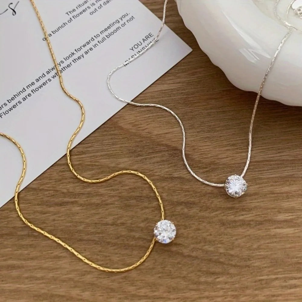 Collar de Moissanita Cléa